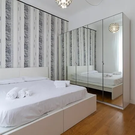 Homeathotel Maciachini Apartment